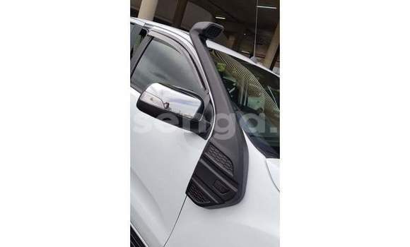 Nunua Ilio tumika Ford Ranger White Gari ndani ya Ngomane nchini Wilaya ya Lubombo Nunua Ilio tumika Ford Ranger White Gari ndani ya Ngomane nchini Wilaya ya Lubombo