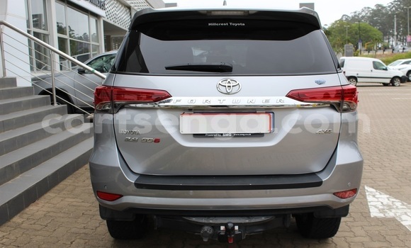 Buy Used Toyota Fortuner Silver Car in Mbabane in Manzini Buy Used Toyota Fortuner Silver Car in Mbabane in Manzini