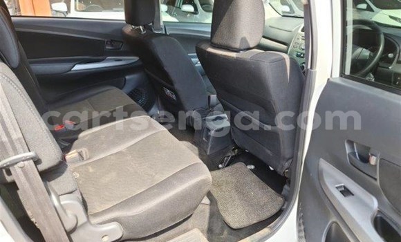 Buy Used Toyota Avanza White Car in Mbabane in Manzini Buy Used Toyota Avanza White Car in Mbabane in Manzini