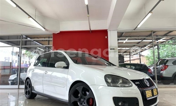 Buy Used Volkswagen Golf GTI White Car in Mbabane in Manzini Buy Used Volkswagen Golf GTI White Car in Mbabane in Manzini