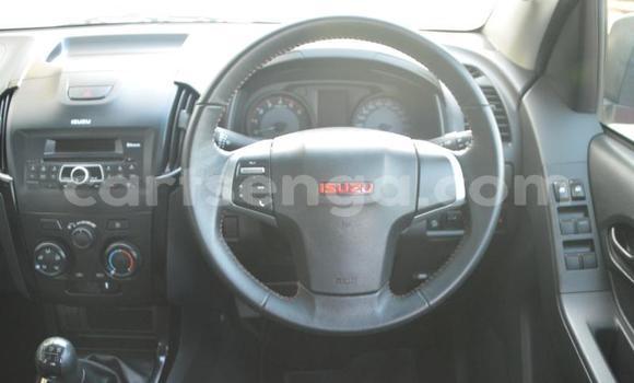 Buy Used Isuzu D–MAX Red Car in Mbabane in Manzini Buy Used Isuzu D–MAX Red Car in Mbabane in Manzini