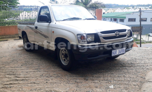 Acheter Occasion Voiture Toyota Hilux Blanc à Bhunya, Manzini Acheter Occasion Voiture Toyota Hilux Blanc à Bhunya, Manzini