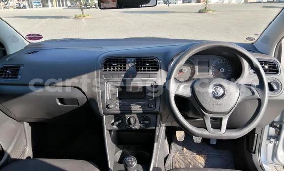 Nunua Ilio tumika Volkswagen Polo Silver Gari ndani ya Manzini nchini Manzini Nunua Ilio tumika Volkswagen Polo Silver Gari ndani ya Manzini nchini Manzini