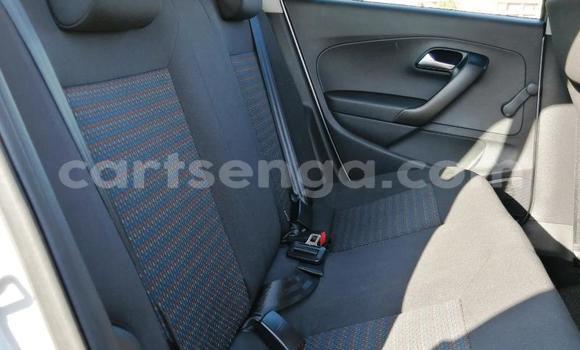 Nunua Ilio tumika Volkswagen Polo Silver Gari ndani ya Manzini nchini Manzini Nunua Ilio tumika Volkswagen Polo Silver Gari ndani ya Manzini nchini Manzini