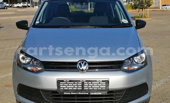 Nunua Ilio tumika Volkswagen Polo Silver Gari ndani ya Manzini nchini Manzini Nunua Ilio tumika Volkswagen Polo Silver Gari ndani ya Manzini nchini Manzini