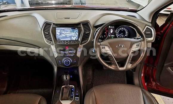 Nunua Ilio tumika Hyundai Santa Fe Red Gari ndani ya Ezulwini nchini Hhohho Nunua Ilio tumika Hyundai Santa Fe Red Gari ndani ya Ezulwini nchini Hhohho