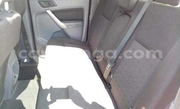 Nunua Ilio tumika Ford Ranger White Gari ndani ya Manzini nchini Manzini Nunua Ilio tumika Ford Ranger White Gari ndani ya Manzini nchini Manzini