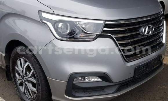 Acheter Occasion Voiture Hyundai H1 Gris à Mankayane, Manzini Acheter Occasion Voiture Hyundai H1 Gris à Mankayane, Manzini