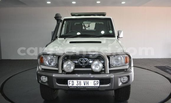 Acheter Occasion Voiture Toyota Land Cruiser Blanc à Big Bend, Lubombo District Acheter Occasion Voiture Toyota Land Cruiser Blanc à Big Bend, Lubombo District