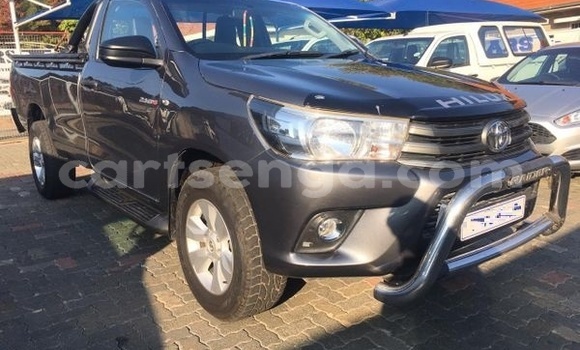 Buy Used Toyota Hilux Silver Car in Bulembu in Hhohho