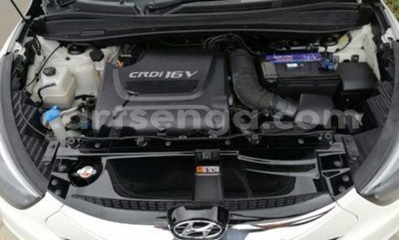 Buy Used Hyundai ix35 White Car in Simunye in Lubombo District Buy Used Hyundai ix35 White Car in Simunye in Lubombo District