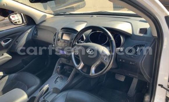 Buy Used Hyundai ix35 White Car in Simunye in Lubombo District Buy Used Hyundai ix35 White Car in Simunye in Lubombo District