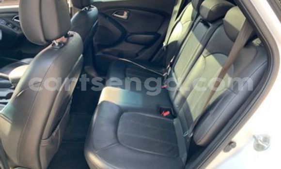 Buy Used Hyundai ix35 White Car in Simunye in Lubombo District Buy Used Hyundai ix35 White Car in Simunye in Lubombo District