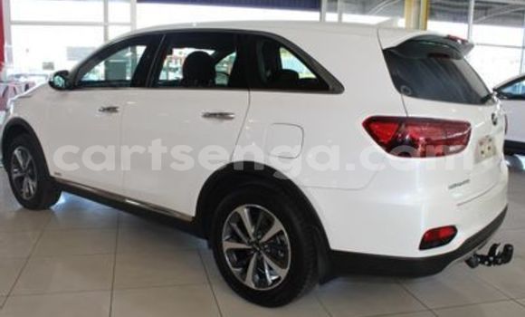 Buy Used Kia Sorento White Car in Big Bend in Lubombo District Buy Used Kia Sorento White Car in Big Bend in Lubombo District