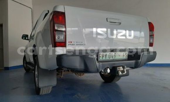 Buy Used Isuzu KB White Car in Big Bend in Lubombo District Buy Used Isuzu KB White Car in Big Bend in Lubombo District