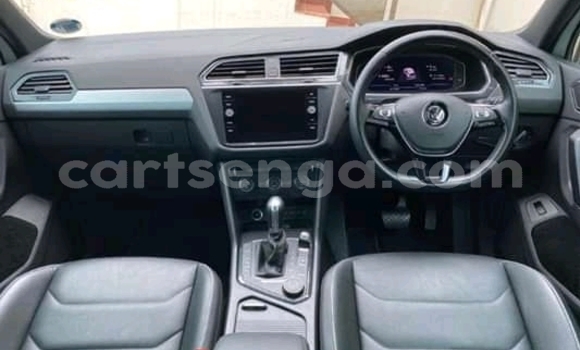 Buy Used Volkswagen Tiguan Silver Car in Ezulwini in Hhohho Buy Used Volkswagen Tiguan Silver Car in Ezulwini in Hhohho