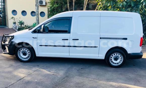 Buy Used Volkswagen Caddy White Car in Ezulwini in Hhohho Buy Used Volkswagen Caddy White Car in Ezulwini in Hhohho