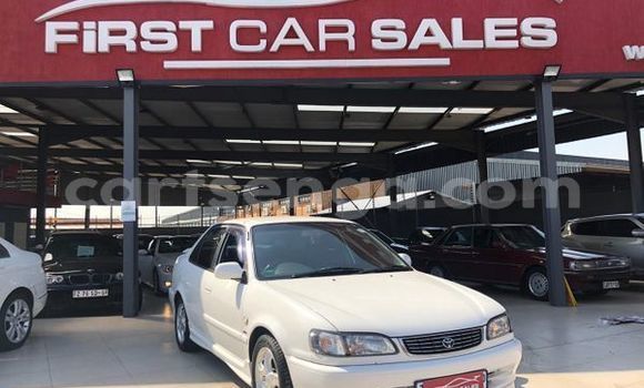 Nunua Ilio tumika Toyota Corolla White Gari ndani ya Bulembu nchini Hhohho Nunua Ilio tumika Toyota Corolla White Gari ndani ya Bulembu nchini Hhohho