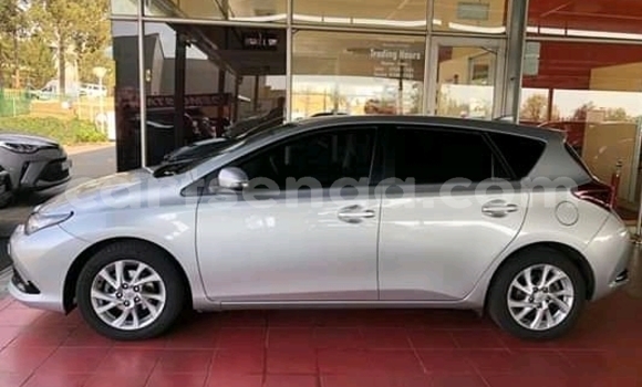 Buy Used Toyota Auris Silver Car in Ezulwini in Hhohho Buy Used Toyota Auris Silver Car in Ezulwini in Hhohho