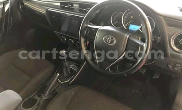 Buy Used Toyota Auris Silver Car in Ezulwini in Hhohho Buy Used Toyota Auris Silver Car in Ezulwini in Hhohho