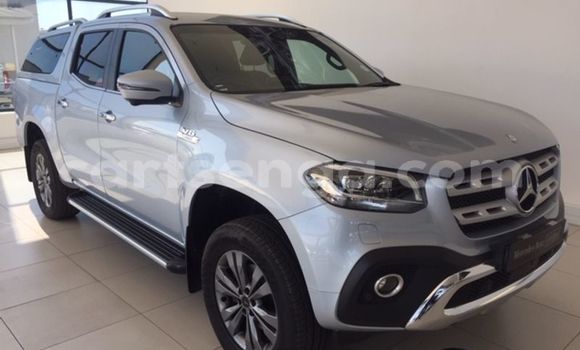 Acheter Occasion Voiture Mercedes‒Benz X-klasse Concept Gris à Bulembu, Hhohho