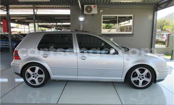 Acheter Occasion Voiture Volkswagen Golf Gris à Bulembu, Hhohho Acheter Occasion Voiture Volkswagen Golf Gris à Bulembu, Hhohho