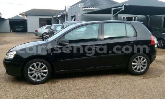 Nunua Ilio tumika Volkswagen Golf Black Gari ndani ya Bulembu nchini Hhohho Nunua Ilio tumika Volkswagen Golf Black Gari ndani ya Bulembu nchini Hhohho