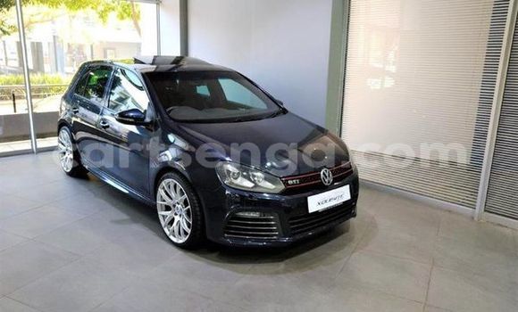 Nunua Ilio tumika Volkswagen Golf GTI Black Gari ndani ya Bulembu nchini Hhohho
