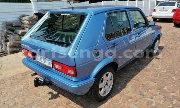 Nunua Ilio tumika Volkswagen Golf Blue Gari ndani ya Big Bend nchini Wilaya ya Lubombo Nunua Ilio tumika Volkswagen Golf Blue Gari ndani ya Big Bend nchini Wilaya ya Lubombo