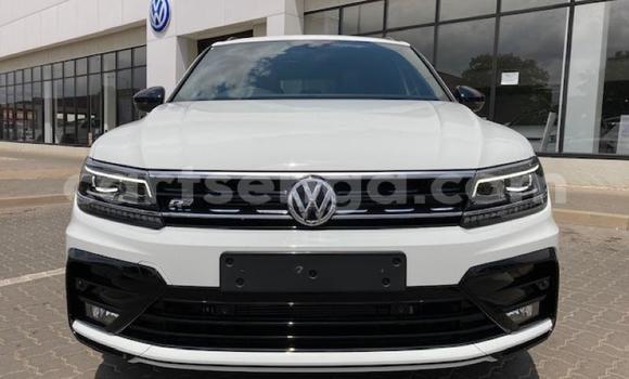 Nunua Ilio tumika Volkswagen Tiguan White Gari ndani ya Manzini nchini Manzini