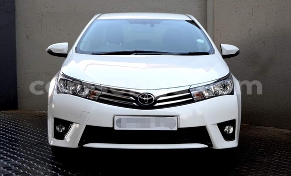 Buy Used Toyota Corolla White Car in Nhlangano in Shiselweni District Buy Used Toyota Corolla White Car in Nhlangano in Shiselweni District