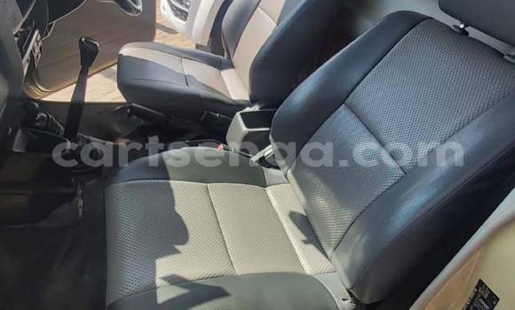 Acheter Occasion Voiture Toyota Land Cruiser Marron à Ezulwini, Hhohho Acheter Occasion Voiture Toyota Land Cruiser Marron à Ezulwini, Hhohho
