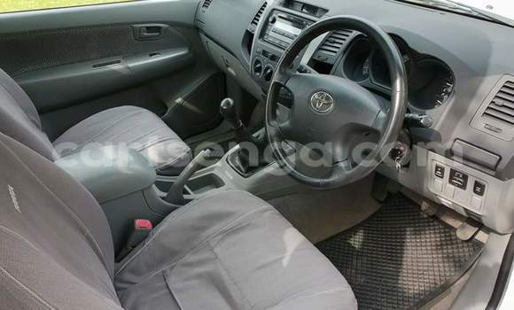 Acheter Occasion Voiture Toyota Hilux Blanc à Manzini, Manzini Acheter Occasion Voiture Toyota Hilux Blanc à Manzini, Manzini