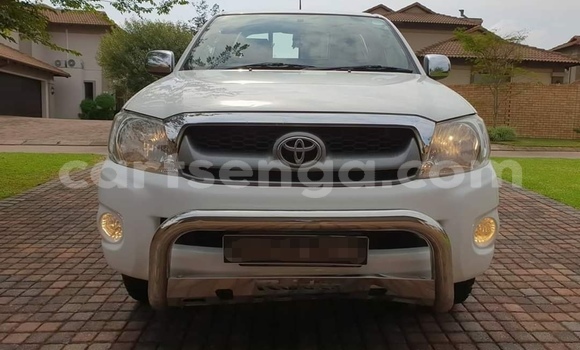 Acheter Occasion Voiture Toyota Hilux Blanc à Manzini, Manzini Acheter Occasion Voiture Toyota Hilux Blanc à Manzini, Manzini