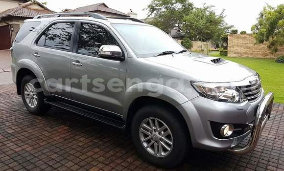 Buy Used Toyota Fortuner Silver Car in Mbabane in Manzini Buy Used Toyota Fortuner Silver Car in Mbabane in Manzini