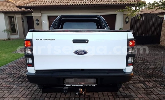 Acheter Occasion Voiture Ford Ranger Blanc à Ezulwini, Hhohho Acheter Occasion Voiture Ford Ranger Blanc à Ezulwini, Hhohho