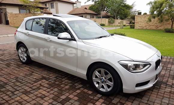 Acheter Occasion Voiture BMW 1–Series Blanc à Ezulwini, Hhohho Acheter Occasion Voiture BMW 1–Series Blanc à Ezulwini, Hhohho