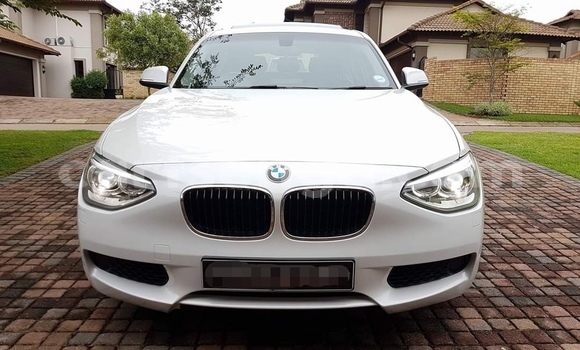 Acheter Occasion Voiture BMW 1–Series Blanc à Ezulwini, Hhohho Acheter Occasion Voiture BMW 1–Series Blanc à Ezulwini, Hhohho