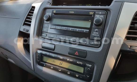 Buy Used Toyota Hilux White Car in Nhlangano in Shiselweni District Buy Used Toyota Hilux White Car in Nhlangano in Shiselweni District