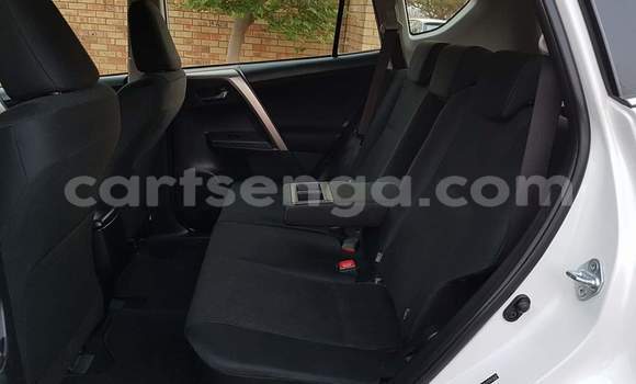 Buy Used Toyota RAV4 White Car in Nhlangano in Shiselweni District Buy Used Toyota RAV4 White Car in Nhlangano in Shiselweni District