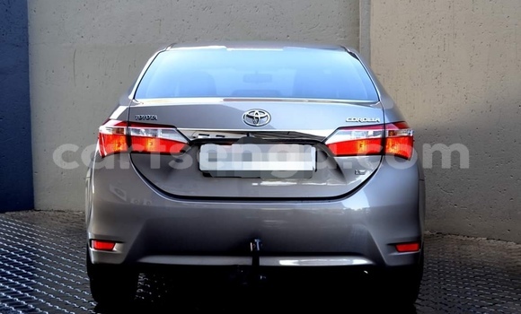 Buy Used Toyota Corolla Silver Car in Nhlangano in Shiselweni District Buy Used Toyota Corolla Silver Car in Nhlangano in Shiselweni District