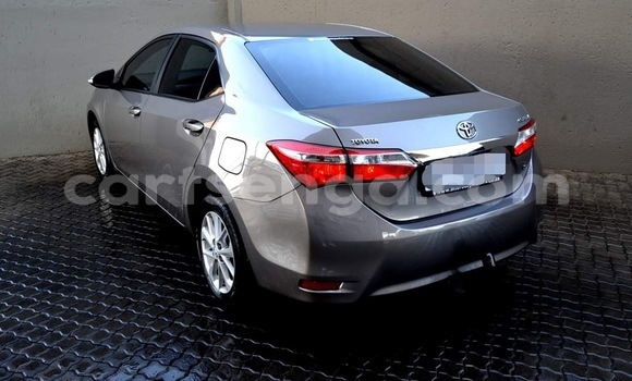Buy Used Toyota Corolla Silver Car in Nhlangano in Shiselweni District Buy Used Toyota Corolla Silver Car in Nhlangano in Shiselweni District