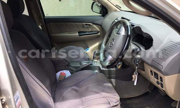Nunua Ilio tumika Toyota Fortuner Other Gari ndani ya Ezulwini nchini Hhohho Nunua Ilio tumika Toyota Fortuner Other Gari ndani ya Ezulwini nchini Hhohho