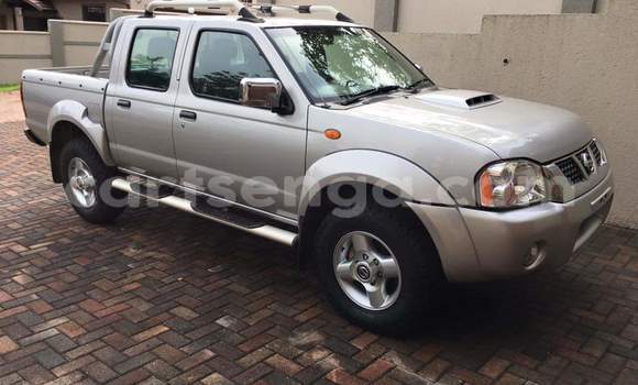 Nunua Ilio tumika Nissan NP 300 Silver Gari ndani ya Manzini nchini Manzini Nunua Ilio tumika Nissan NP 300 Silver Gari ndani ya Manzini nchini Manzini