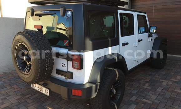 Buy Used Jeep Wrangler White Car in Mbabane in Manzini Buy Used Jeep Wrangler White Car in Mbabane in Manzini