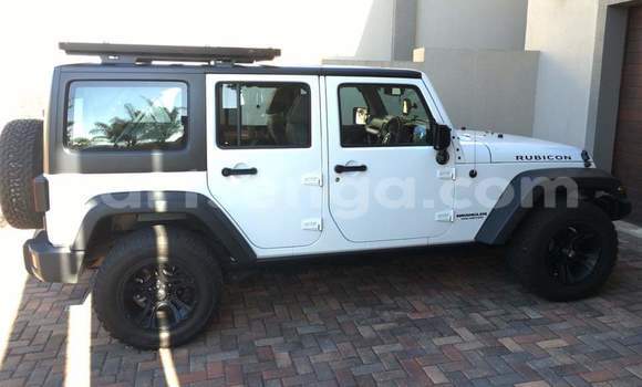Buy Used Jeep Wrangler White Car in Mbabane in Manzini Buy Used Jeep Wrangler White Car in Mbabane in Manzini