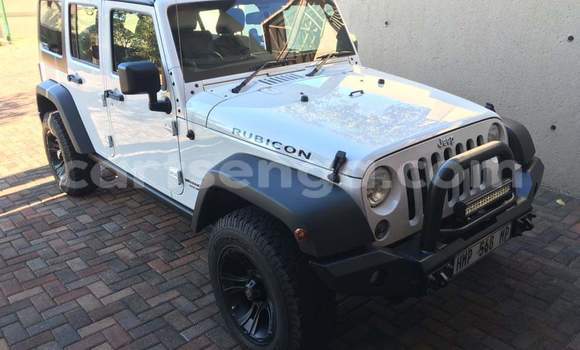 Buy Used Jeep Wrangler White Car in Mbabane in Manzini Buy Used Jeep Wrangler White Car in Mbabane in Manzini