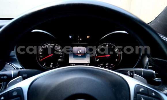 Buy Used Mercedes‒Benz C–Class White Car in Nhlangano in Shiselweni District Buy Used Mercedes‒Benz C–Class White Car in Nhlangano in Shiselweni District