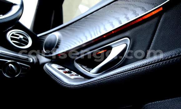 Buy Used Mercedes‒Benz C–Class White Car in Nhlangano in Shiselweni District Buy Used Mercedes‒Benz C–Class White Car in Nhlangano in Shiselweni District