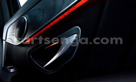 Buy Used Mercedes‒Benz C–Class White Car in Nhlangano in Shiselweni District Buy Used Mercedes‒Benz C–Class White Car in Nhlangano in Shiselweni District